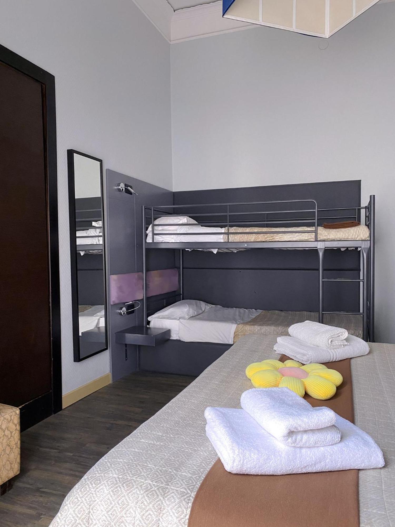 נאפולי Dolce Vita Rooms מראה חיצוני תמונה