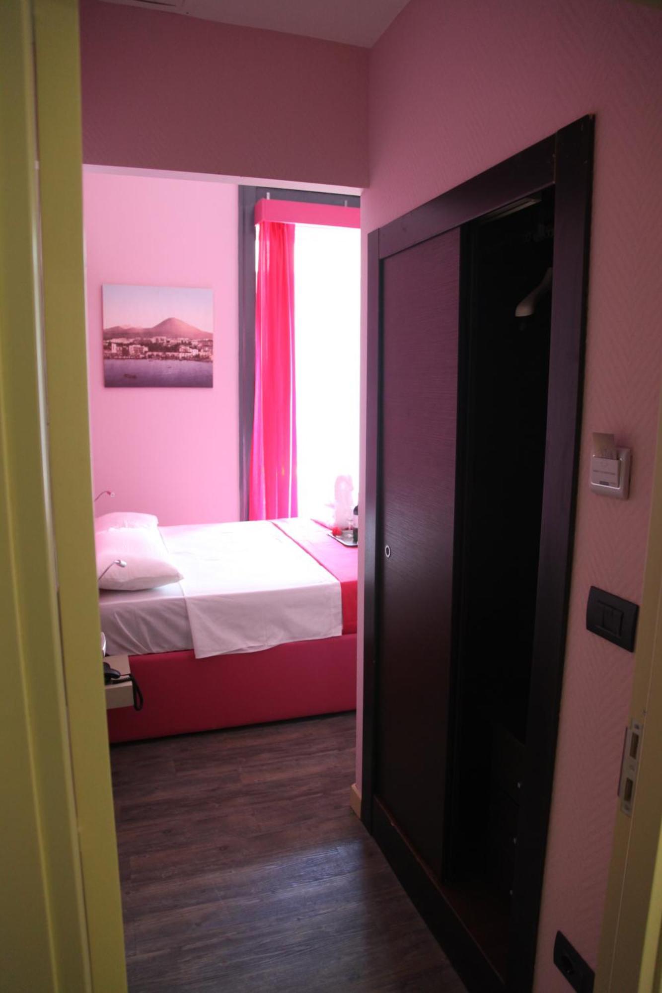 נאפולי Dolce Vita Rooms מראה חיצוני תמונה